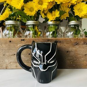Marvel Black Panther•Dimensional Ceramic Mug of Marvel’s Black Panther Superhero